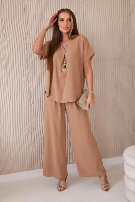 Kostiumėlis Elina kapucino