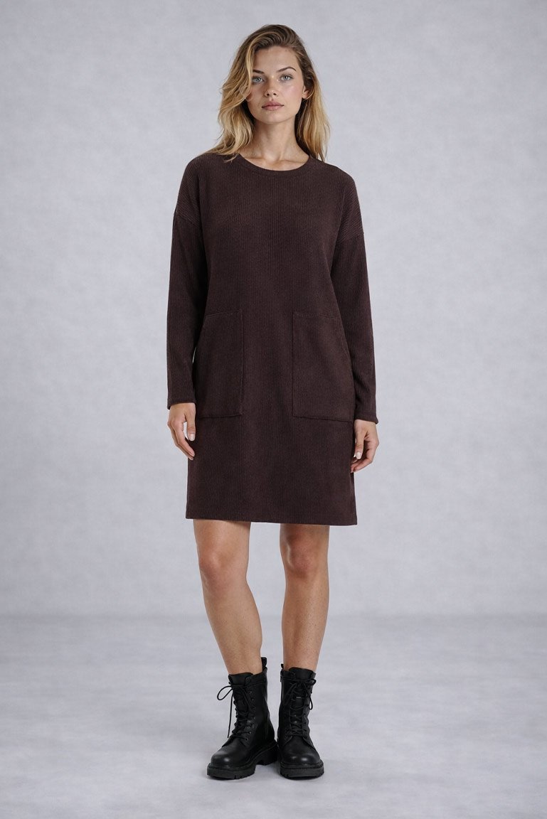 Velvetinė Suknelė Diora