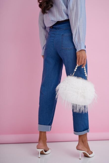 Laisvalaikio kelnės moterims žydra. Nugara