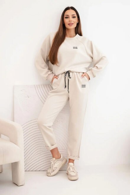 Laisvalaikio kostiumėlis moterims Geda kreminis