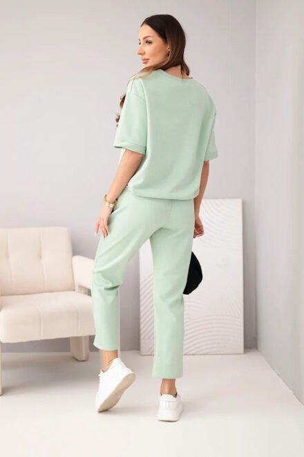 Laisvalaikio kostiumėlis Tėja mėtinis. nugara