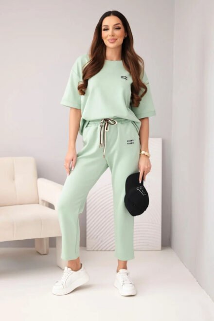 Laisvalaikio kostiumėlis Tėja mėtinis