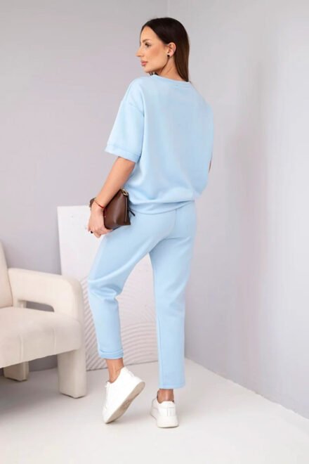 Laisvalaikio kostiumėlis Tėja žydras nugara