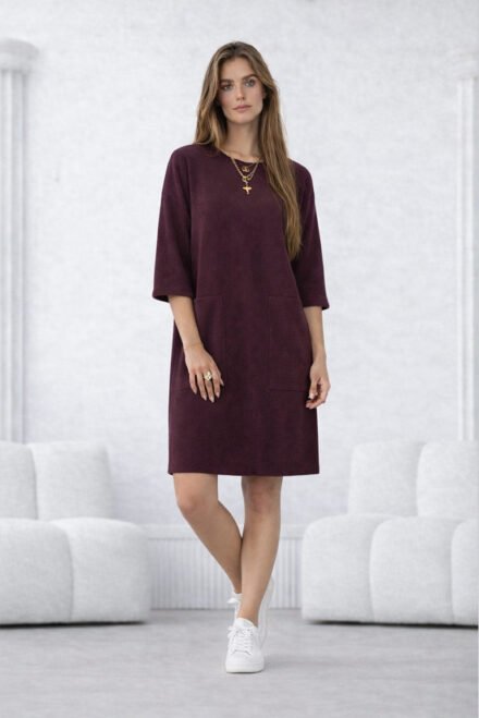 Lietuviška laisvalaikio suknelė Diora borgundiška. priekis