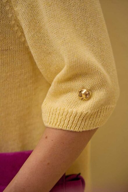 Megztinis moterims Morta geltonas. rankovė