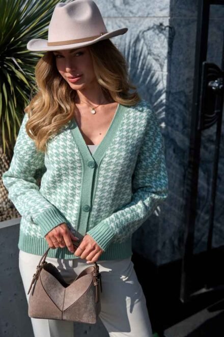 Megztinis moterims Rūta mėtinė