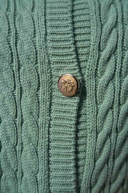 Megztinis moterims Urtė mėtinė iš arti