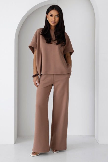 Vasarinis laisvalaikio kostiumėlis moterims Nėja kapučino