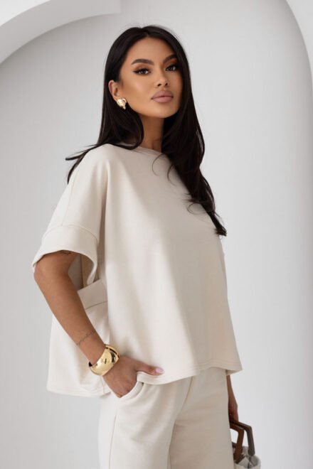 Vasarinis laisvalaikio kostiumėlis moterims Nėja kreminis. Palaidinė