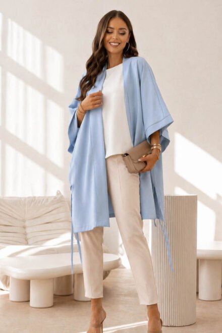 Stilingas užmestukas moterims Lilija žydras