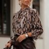 Palaidinė moterims Beatričė šokolado. Šonu