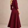 Elegantiška suknelė Abigalė Bordo. Nugara
